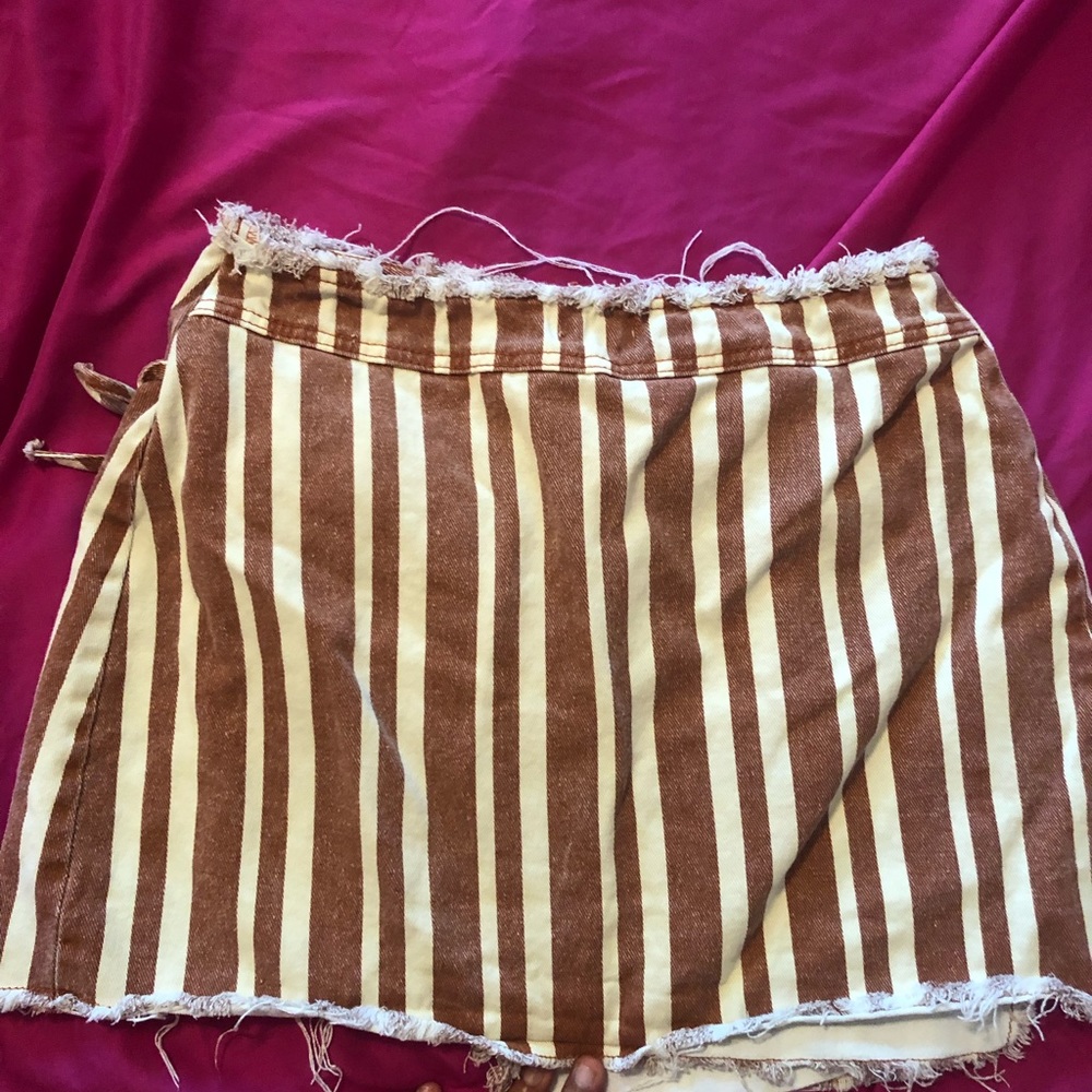 wrap skirt - Picture 3 of 3